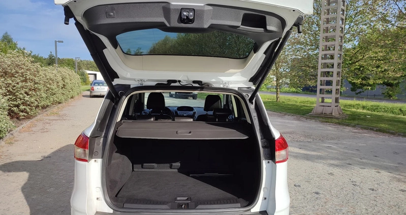 Ford Kuga cena 46500 przebieg: 180000, rok produkcji 2011 z Oleśnica małe 326
